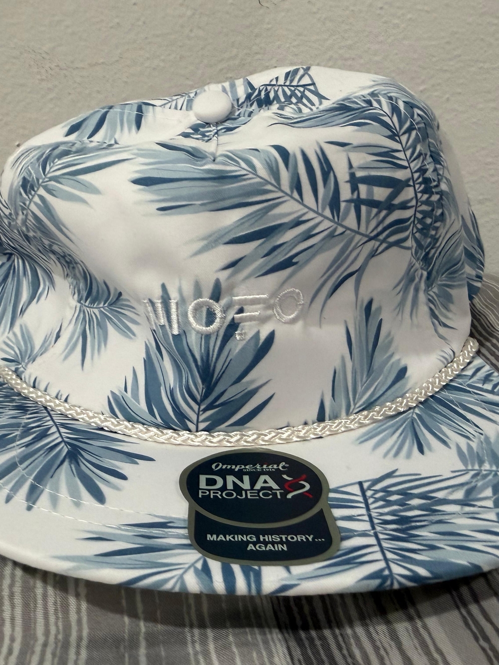 NOECO White & Blue Palm Print Bucket Hat